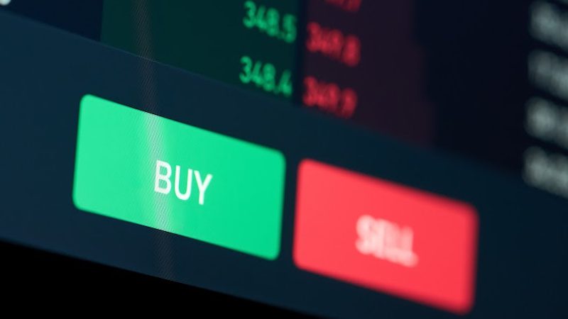 Basic Forex buy and sell buttons on price action